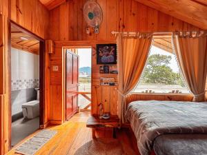 Dual views of Garden & Greenhouse - September Garden