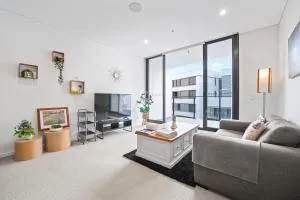 Spacious1 BR@waterfront Olympic Park_free carpark - Wentworth Point