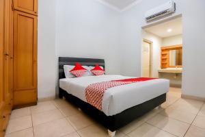 Dancenter Mangga Besar Near Stasiun Manggar Besar