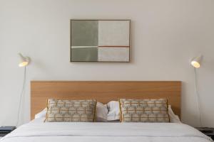 Breeze Apartment by Olala Homes