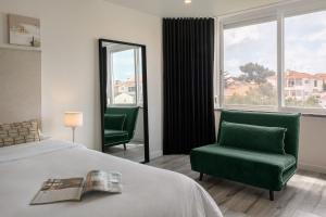 Breeze Apartment by Olala Homes