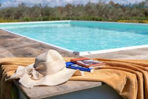 ClickSardegna Villa dei Limoni with pool close to the beach
