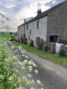 Rural Farmhouse In The Peak District Near Thor's Cave - Hulme End