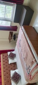 Krishna Hill Stay Near Mall Road