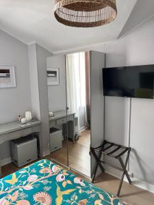 Hotels Hotel Eden - La Baigneuse : photos des chambres