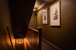 Studio Flat with Private Bathroom & Kitchenette