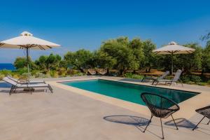 Oceanfront Villa Elaia Private Pool & Panoramic Views