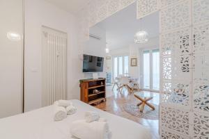 GuestHost - Elegant Loft x4 - 500m far from Porta Nuova