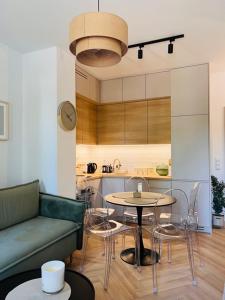 K&T Apartment Porto Mare by BookingHost