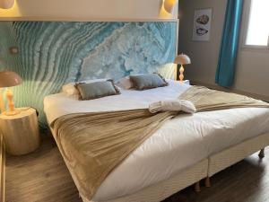 Hotels Hotel De Paris : photos des chambres