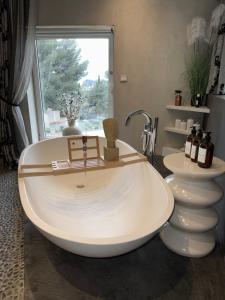 Maisons d'hotes Villa St Jean SUITE Romantique : photos des chambres