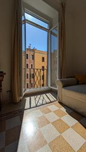 Holiday Apartment Rome LR Blue