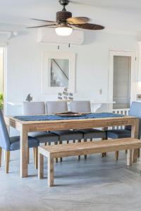 Large Family Group Retreat with Pool, Beach Access & More