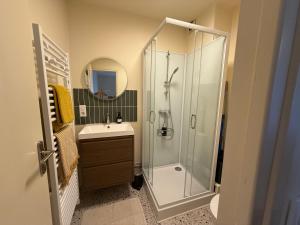 Appartements Duplex avec patio - Quartier historique : photos des chambres