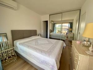 Cannes - Latour-Maubourg - 2 P rénové tout confort