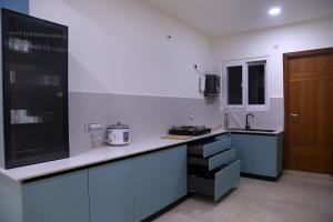 Lotus Pond-3BHK AC -BanjaraHills