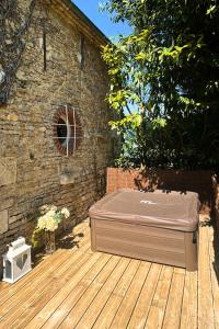 Maisons de vacances Les Gites de Pronleroy l Gite Rural 27 Couchages et SPA En Picardie : photos des chambres
