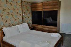 The Five Bells Inn Accommodation