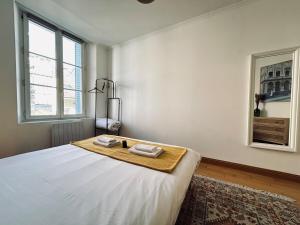 Appartements E Gambetta T3 au pied de l avenue de champagne : photos des chambres