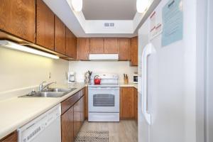 Ocean Grove J2 condo