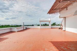 Kings Court by Blessings Hospitality