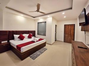 Aghor Guest House