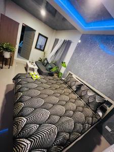 Shella Home Stay