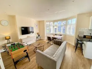 Lovely 2 Bedroom Escape Apartment in London - 珀利