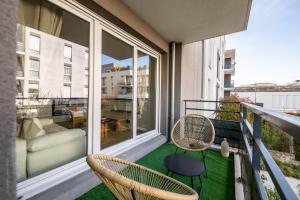 Disney Bali Train Station - M2