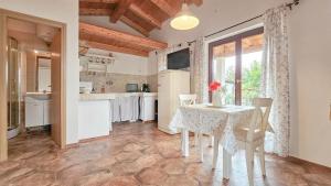 Marinela Studio House