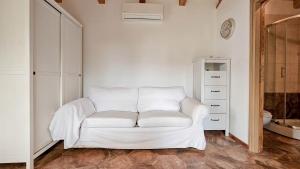 Marinela Studio House