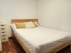 YBH Velazquez M 47, 3