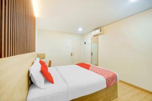 Dancenter Tanjung Duren Near Mall Citraland Formerly Suba Hotel