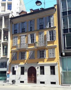 Studio - Split Level on Ground Floor