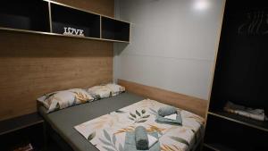 Mobile home Maris with shared pool and sea view