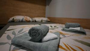 Mobile home Maris with shared pool and sea view