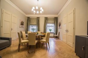 Royal Apartment with Sauna and Billiards