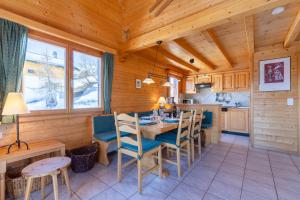Esperanza SKI IN & SKI OUT chalet 8 pers