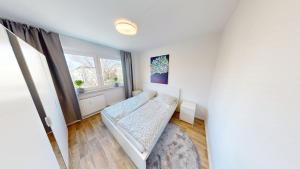 Wohlfühlapartment für 5 Personen, Haltestelle der Linie 5 in unmittelbarer Nähe, WLAN