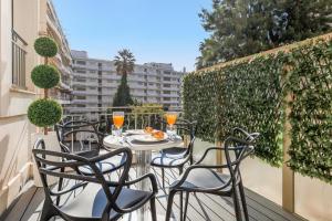 Palais Miramar YourHostHelper