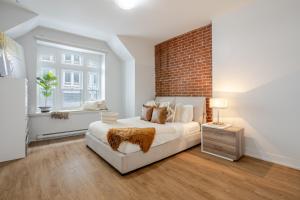 Central 2BDR Condo on Bishop-Vibe Central MTL