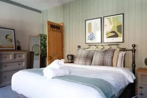 Ashley Suite by Koya Homes - Barry