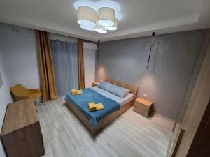 Modern 3BD Apartment with Spacious Balcony & Outside Furniture - Marsalforn Bay