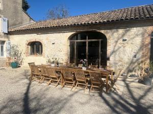 Mas Constantin - piscine, jeux pour enfants et vue sur les montagnes