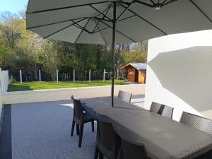Maisons de vacances Au bord de l-Helpe : photos des chambres