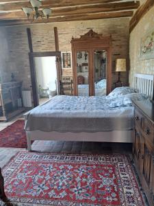 B&B / Chambres d'hotes Chambres d-Hotes L-Ecu : photos des chambres