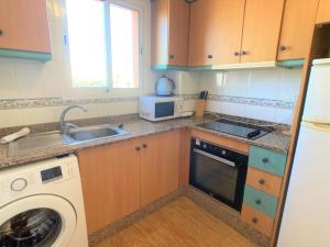 Spanish Connection - Luz Bahia