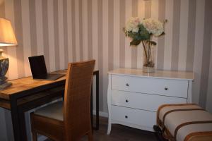 Hotels Le Trophee Boutique Hotel Spa- La Loggia Appart'hotel : photos des chambres