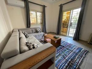 For families Comfortable new furnished apartment, new cairo