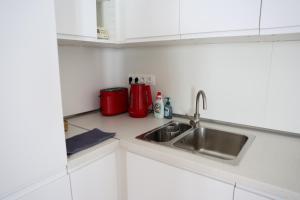 U6 City center apartment by the Danube